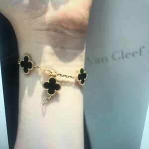 Van Cleef & Arpels bracelet
